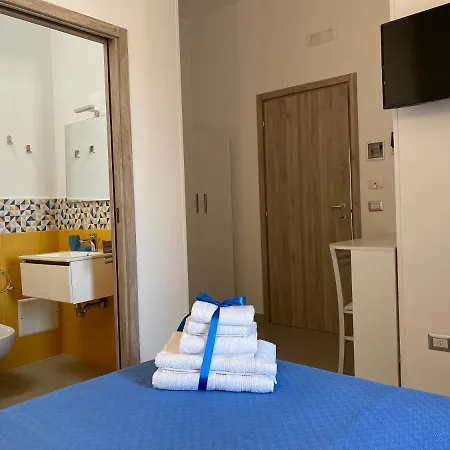 L'angolo Chiaro Taviano (Lecce)